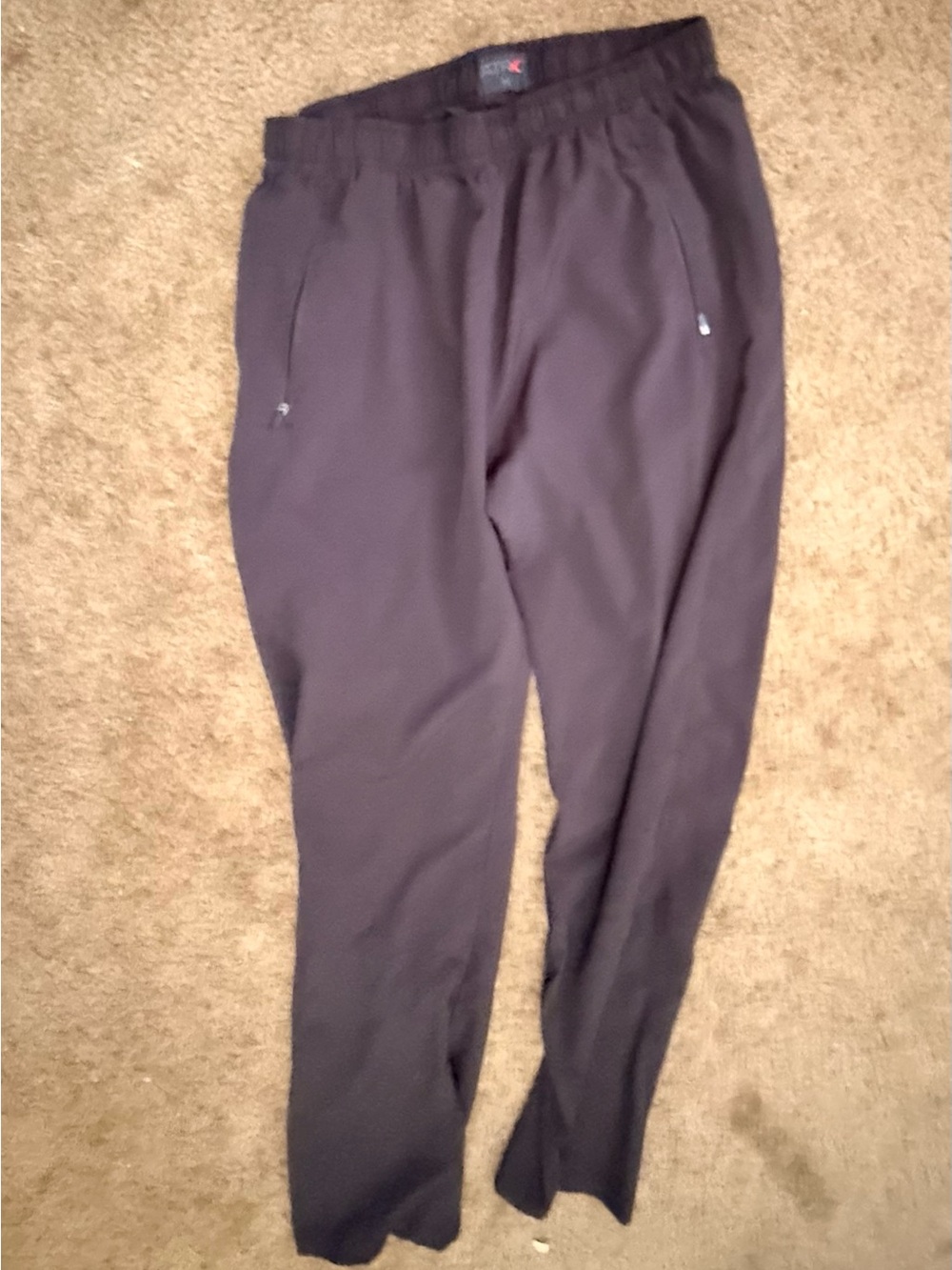 Men's Black Zipper-Pocket Jogger Pants ATRX
